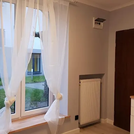 Apartament Piekny Wysoki Standarad Z Ogrodkiem *